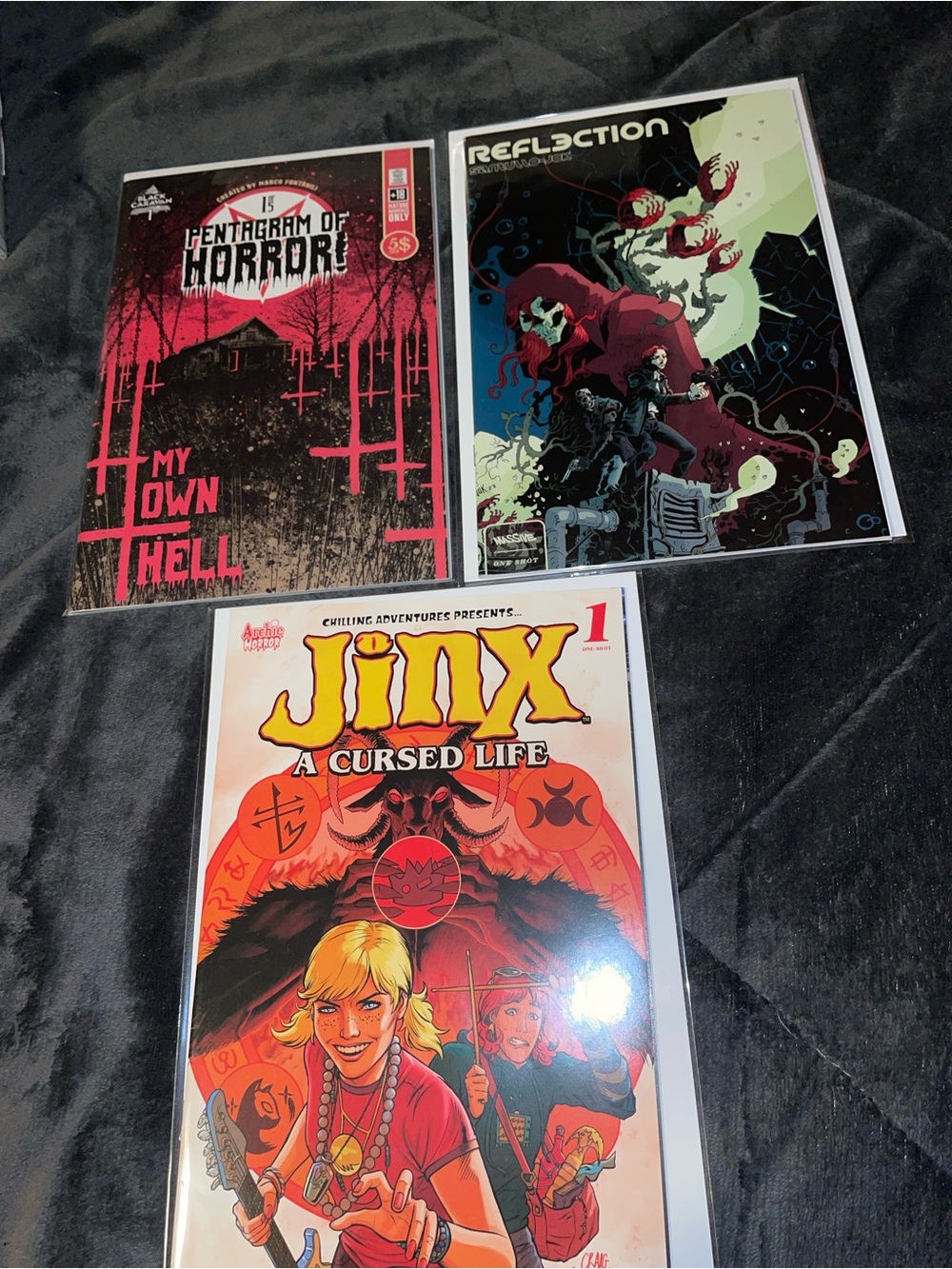 Comics - Picture 2 of 2